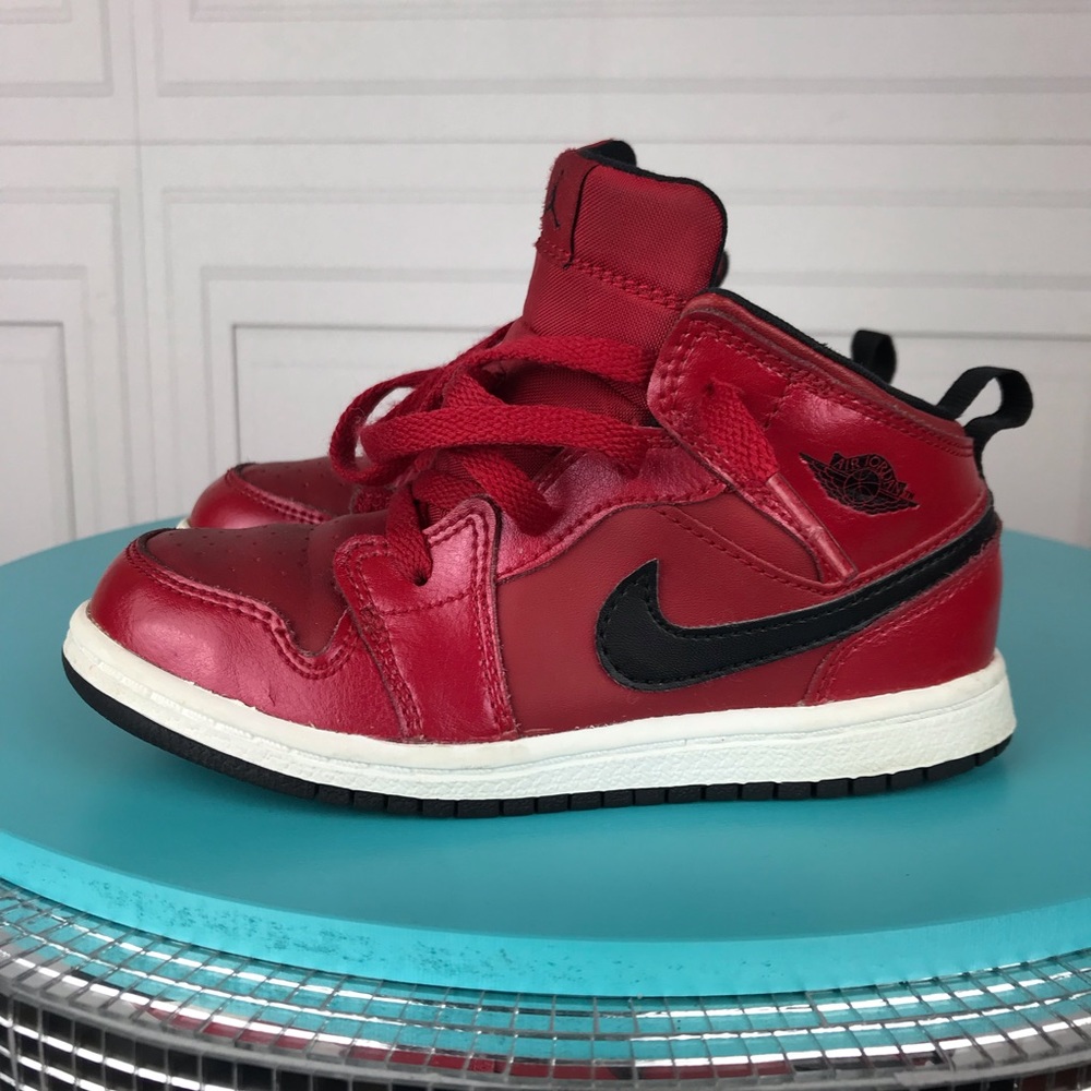 Kids Retro Jordan 1 Nike Sneaker Boys Red Size 10C - Picture 2 of 6